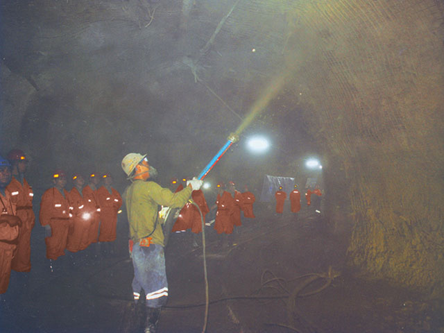 井下噴（pēn）漿支護